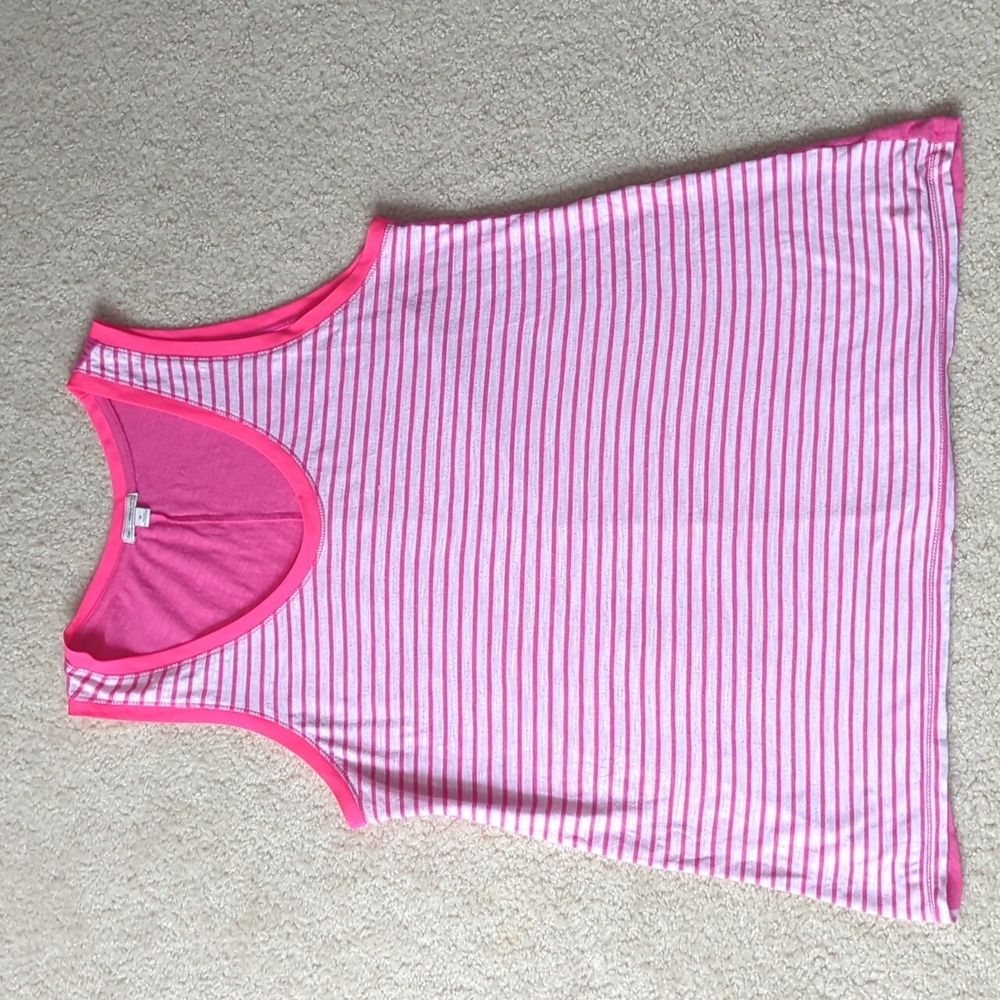 Women's Gap Tank